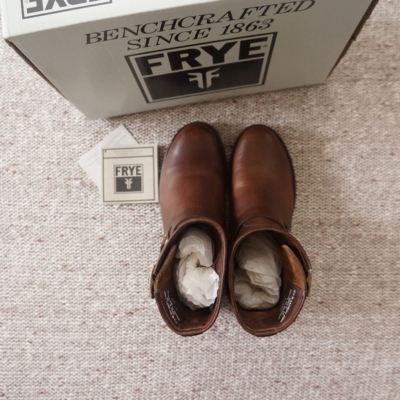 Frye brown Vicky Engineer boots - Picture 5 of 8